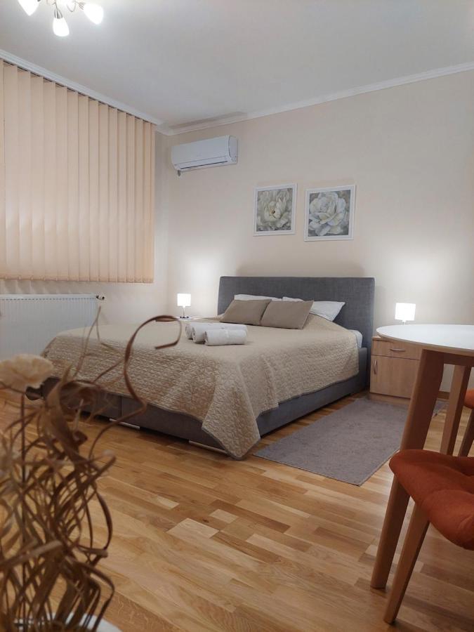 Apartman Miluro Subotica Eksteriør bilde